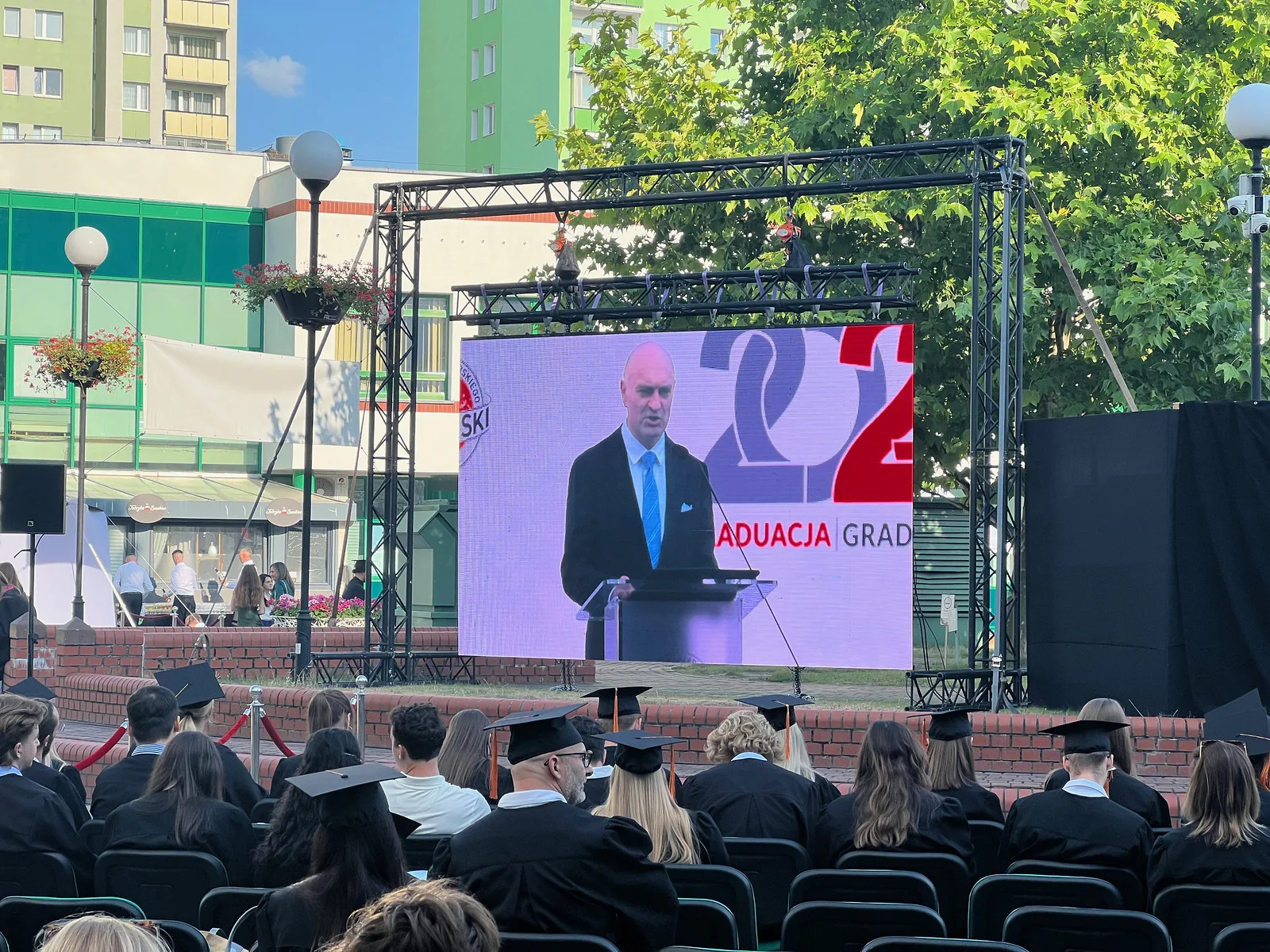 Graduacja Uczelnia Łazarskiego