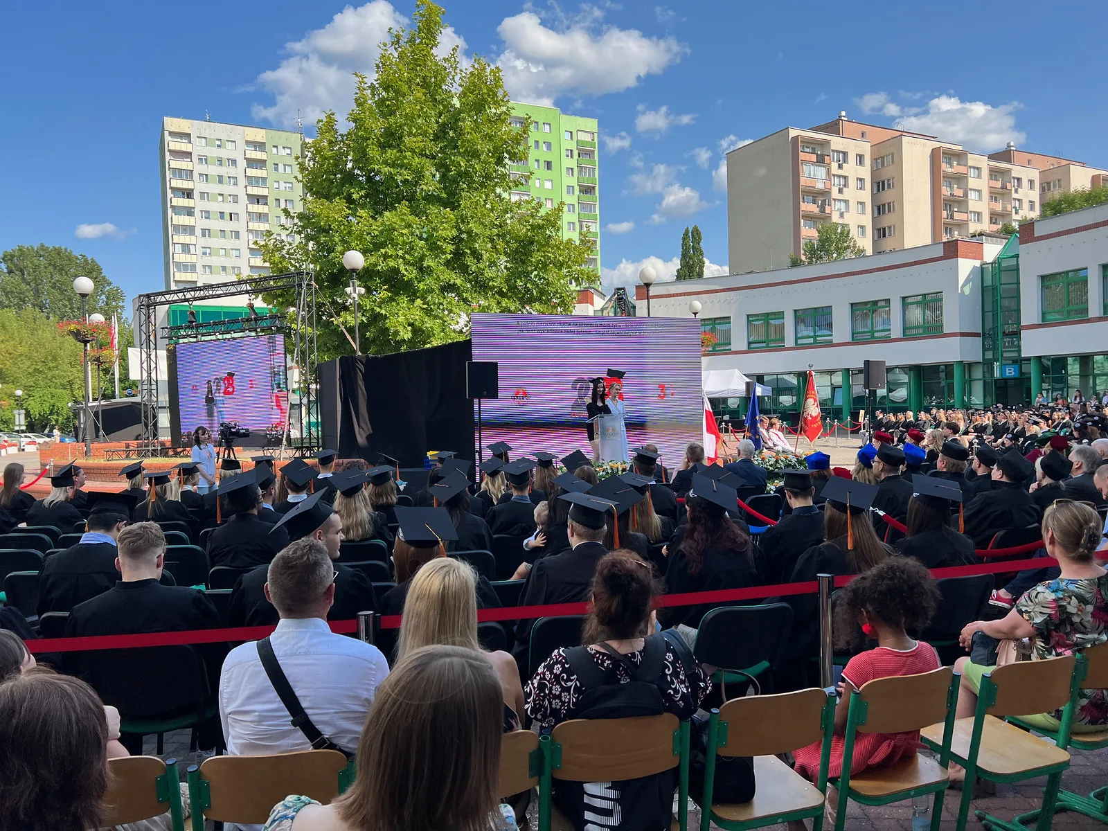 Graduacja Uczelnia Łazarskiego