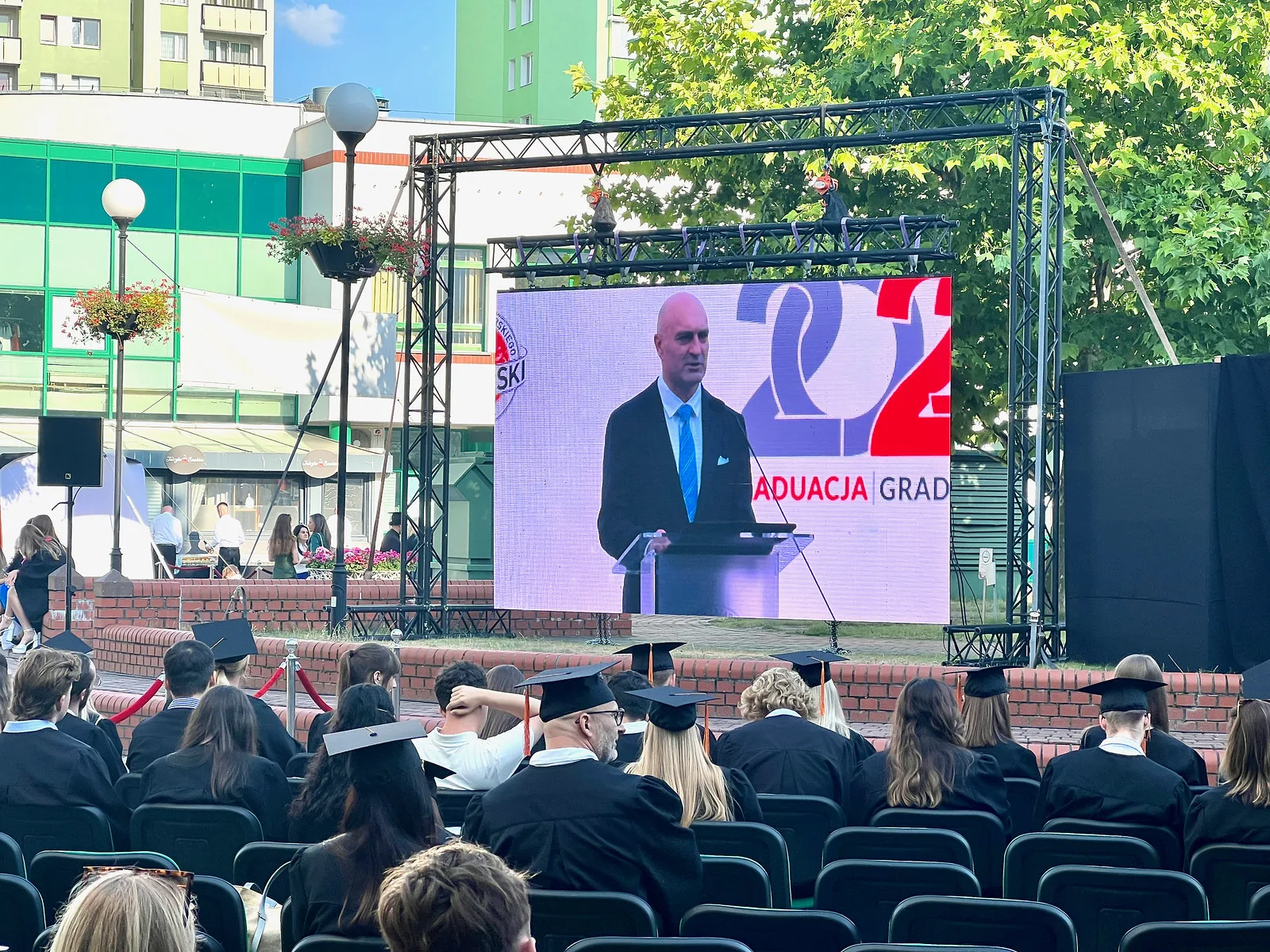 Graduacja Uczelnia Łazarskiego