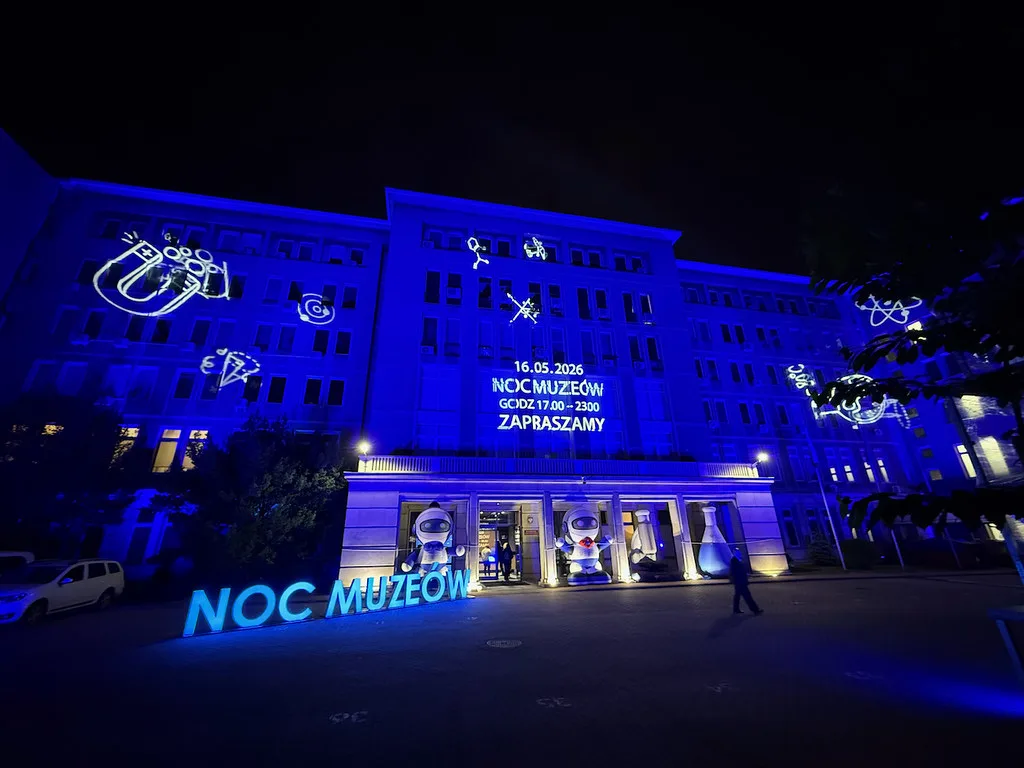Noc Muzeów 2026 — oświetlenie fasady MNISW