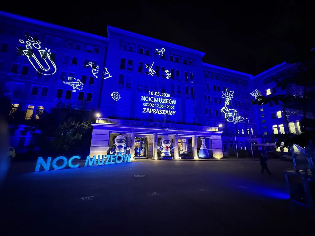 Noc Muzeów 2026 — oświetlenie fasady MNISW