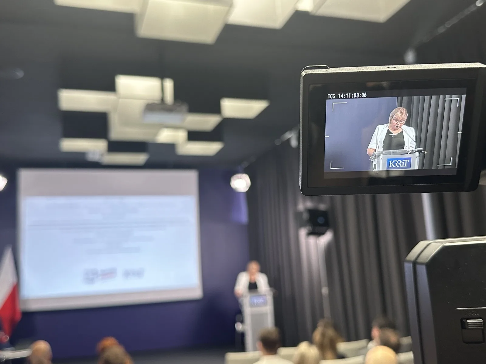 Szkolenie hybrydowe — Krajowa Rada Radiofonii i Telewizji