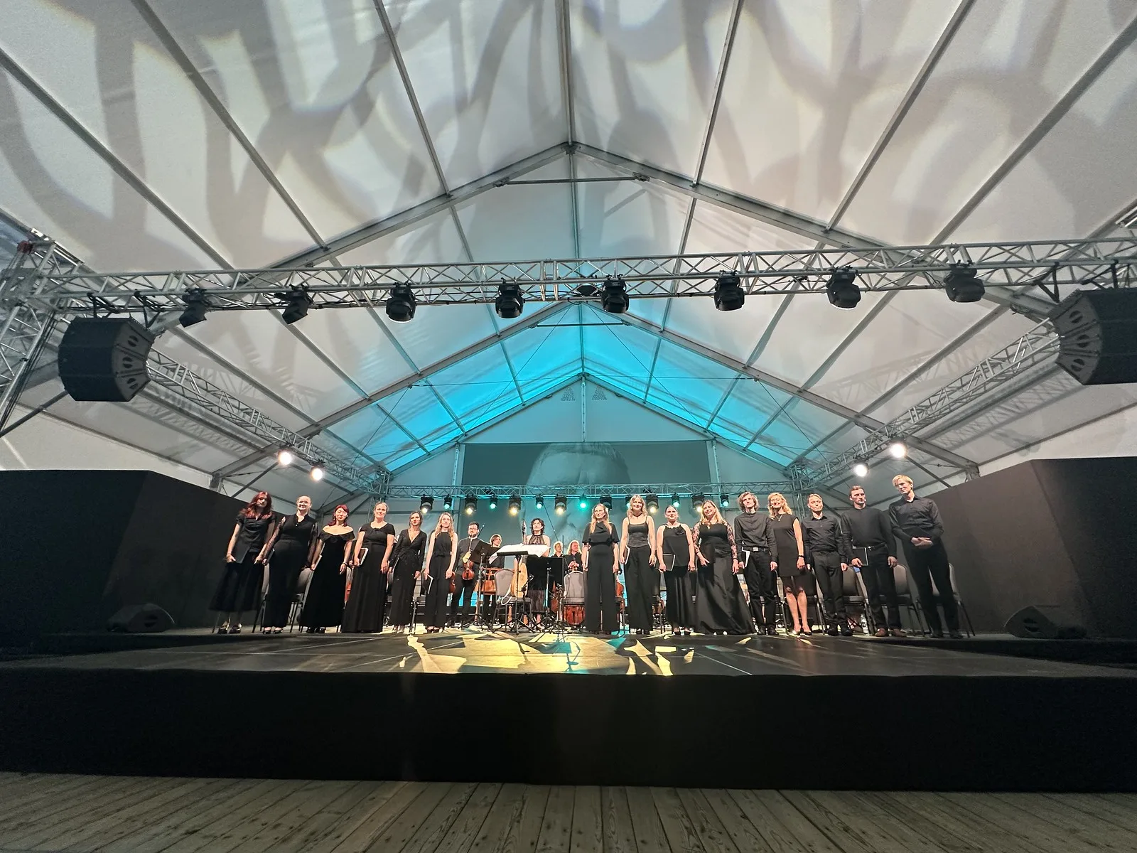 Opera „Dydona i Eneasz” — Pałac Radziejowice