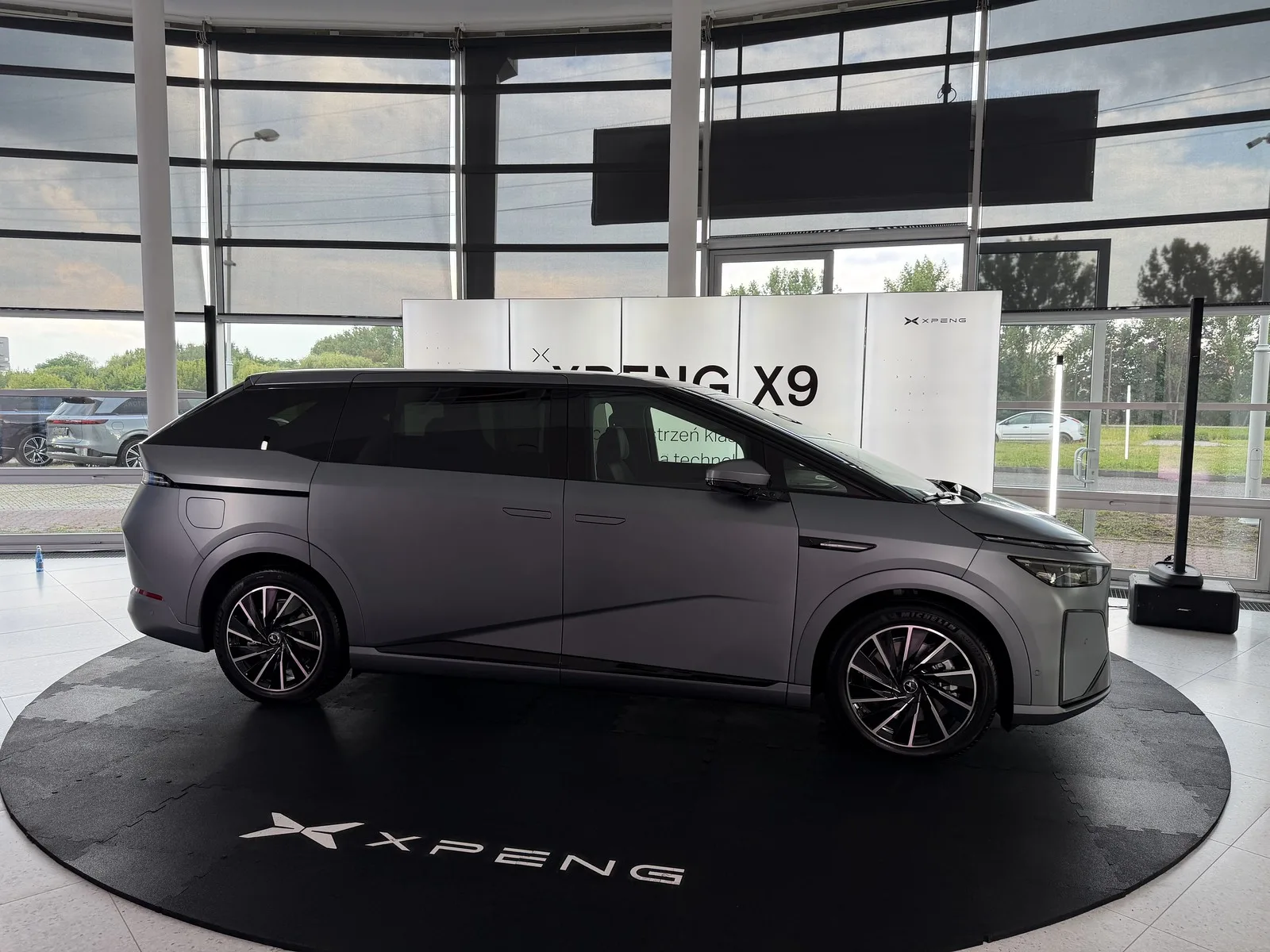 Wakacyjne roadshow z marką XPENG